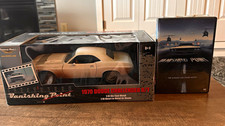 Ertl Vanishing Point 1970 Dodge Challenger R/T 1:18 Diecast White plus DVD