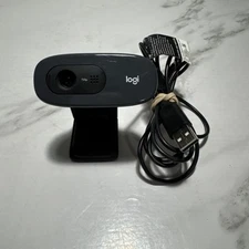 Logitech HD Webcam 720p Logi V-U0018 Built In Microphone Same Day Shipping!