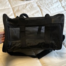 Sherpa Original Deluxe Medium Black Airline Carrier Mesh Nylon for Medium Dogs