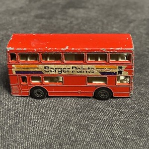 VINTAGE 1972 MATCHBOX LESNEY THE LONDONER BERGER PAINTS RED  1:64 #17