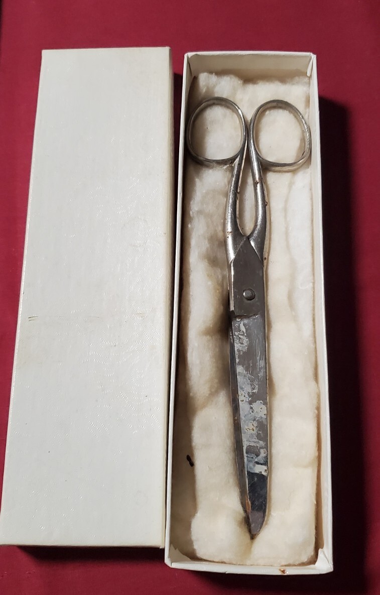 SOLINGEN リンダーゾーリンゲン　鹿彫刻　 Old Solingen Antique 1930s Solingen German Scissors | eBay
