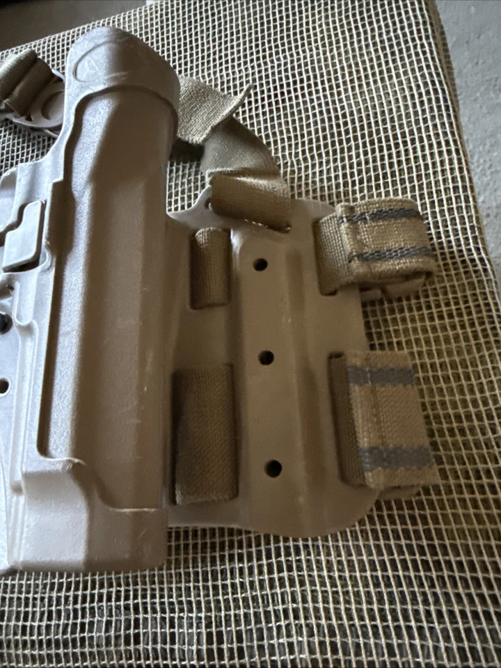 Blackhawk Beretta tactical gun holster drop leg Tan Holster -Beretta M9/92fs - Image 4 of 4