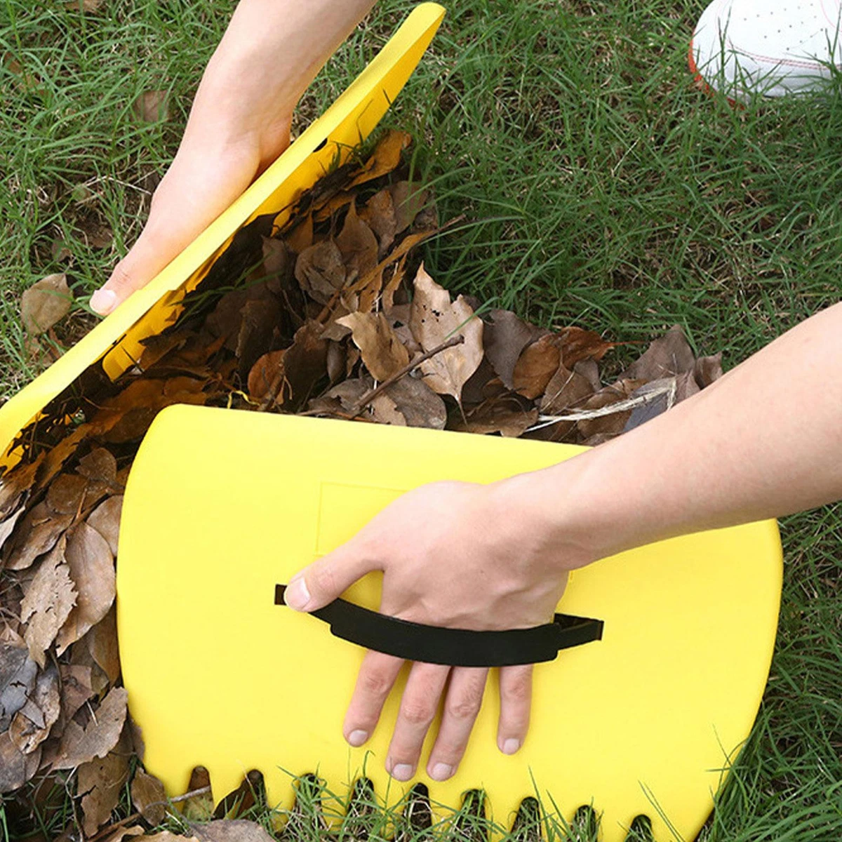 Leaf claws online
