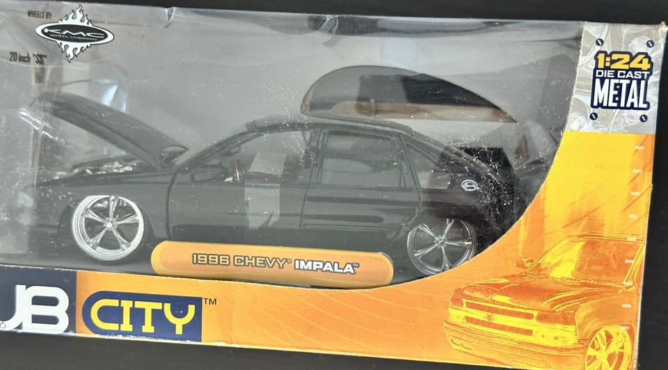 Jada Toy Dub City 1:24 比例 1996 雪佛兰 Impala 模型黑色压铸 — 第 2/4 张图片