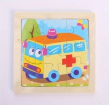 Puzzle De Madera Para Niños. AMBULANCIA 