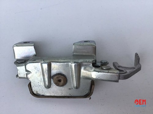 85-89 Toyota MR2 Front Storage Area Latch Part + Bolts - Picture 4 of 5