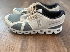 On Cloud 5 Running Women s SZ 10 Sneakers Trainers Athletic Shoes Comfort