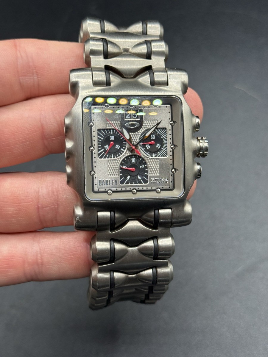 Oakley Minute Machine Gen 2 Titanium Silver Dial Watch Oakley Minute Machine Gen 2 Titanium Silver Dial Watch | eBay main image 4