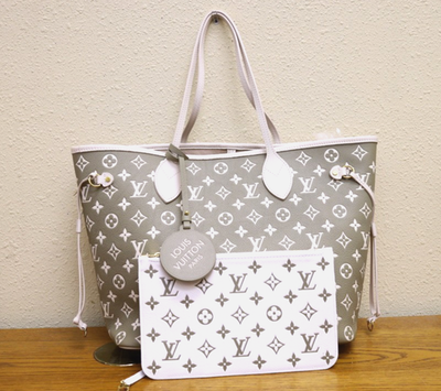 LOUIS VUITTON ポルトクレ・LVギヨーシュ Louis Vuitton 