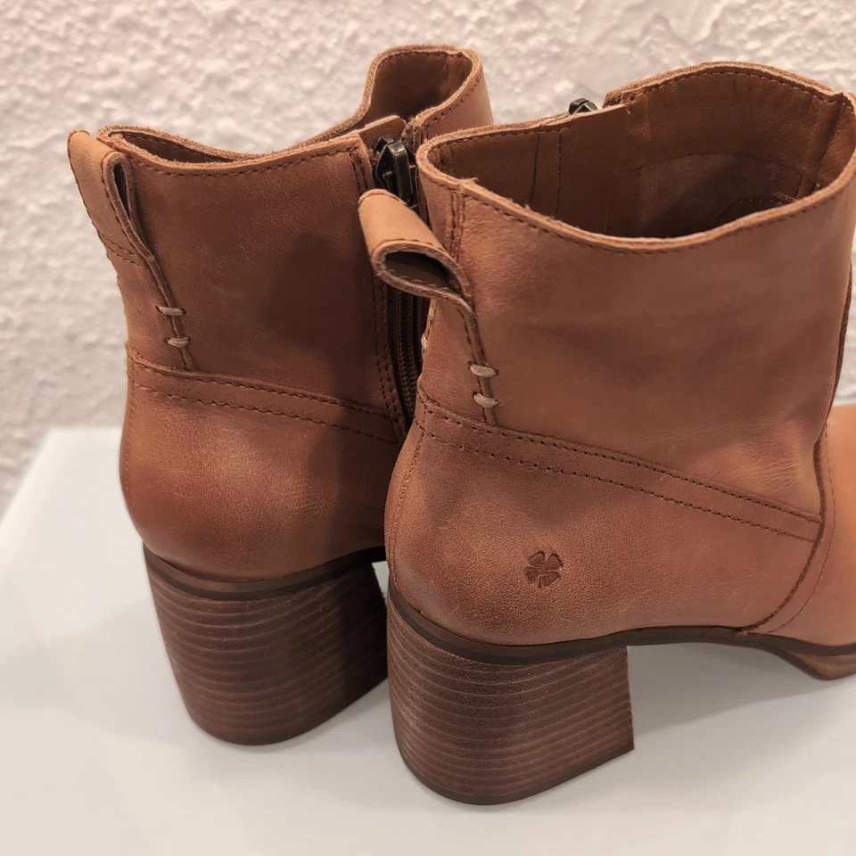 Botas femininas Lucky Brand 7,5 M botas Quiniya couro marrom com zíper salto bloco - Imagem 3 de 4