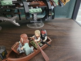 LEGO Pirates of the Caribbean Silent Mary 71042 2294 Pieces Jack Sparrow