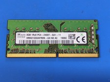 SK Hynix 8GB PC4-19200 DDR4-2400MHz 260-Pin SoDimm (HMA81GS6AFR8N-UH)
