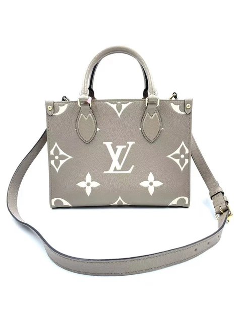 10.12.07  Louis Vuitton  Empreinte Monogram Giant Onthego PM Tote Bag