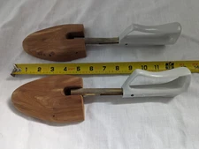 Florsheim Shoe Travel Tree Keepers Stretchers Rochester Cedar Wood Size M VTG