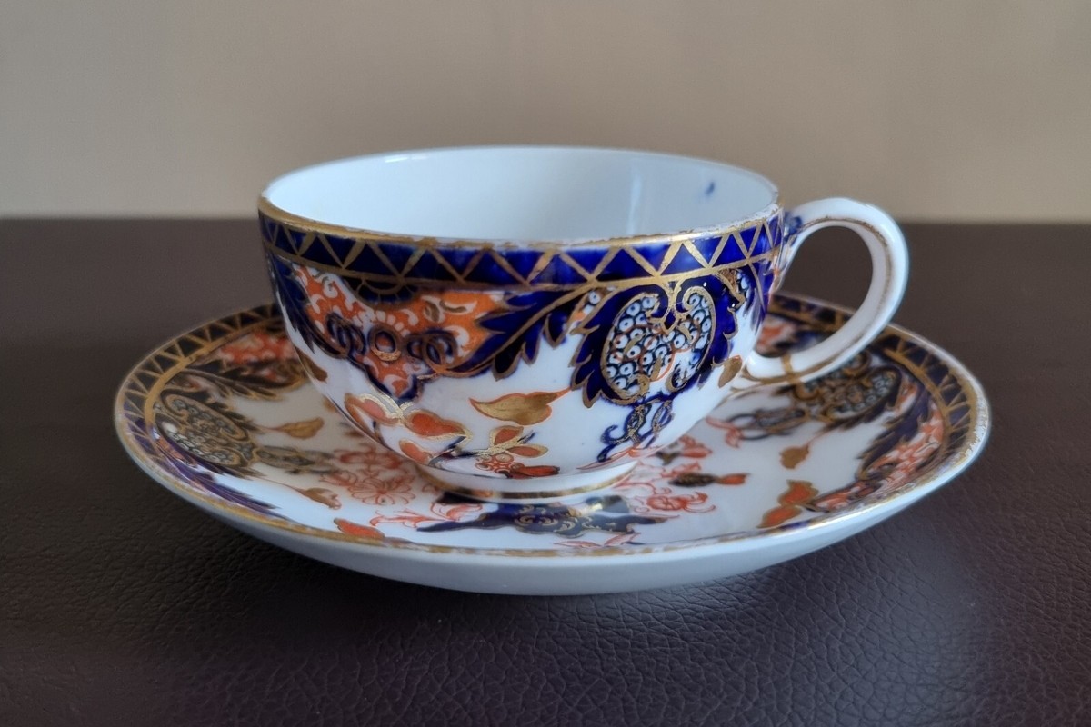 Antique Royal Crown Derby Imari Tea Cup Saucer 1877-1890 Kings