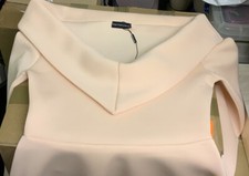 Pretty Little Thing Gorgeous Dress Size 12 Peach New-never worn! 🍑💕✨