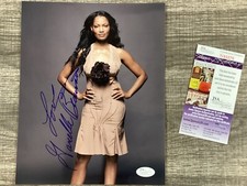 (SSG) GARCELLE BEAUVAIS Signed 8X10 Color Photo 