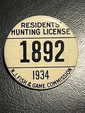 VINTAGE 1934 NEW JERSEY FISH & GAME COMMISSION RESIDENTS' HUNTING LICENSE PIN