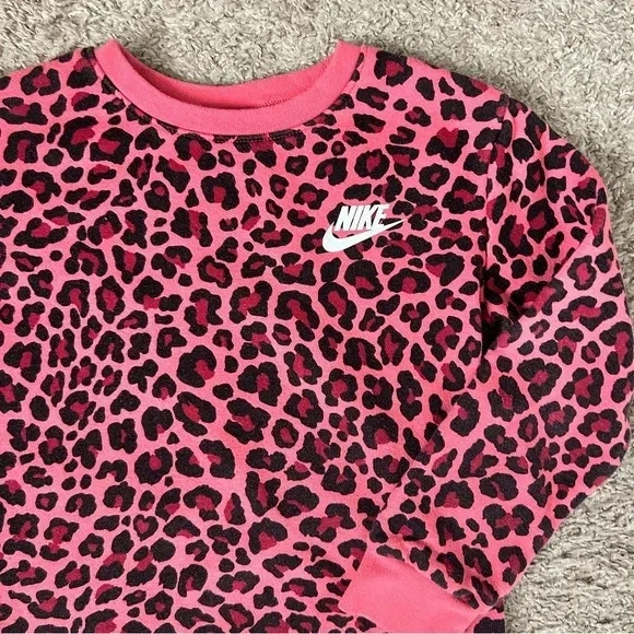Sudadera Nike Rosa Estampado Guepardo Talla I: M I EXCELENTE Estado Foto 4 de 4
