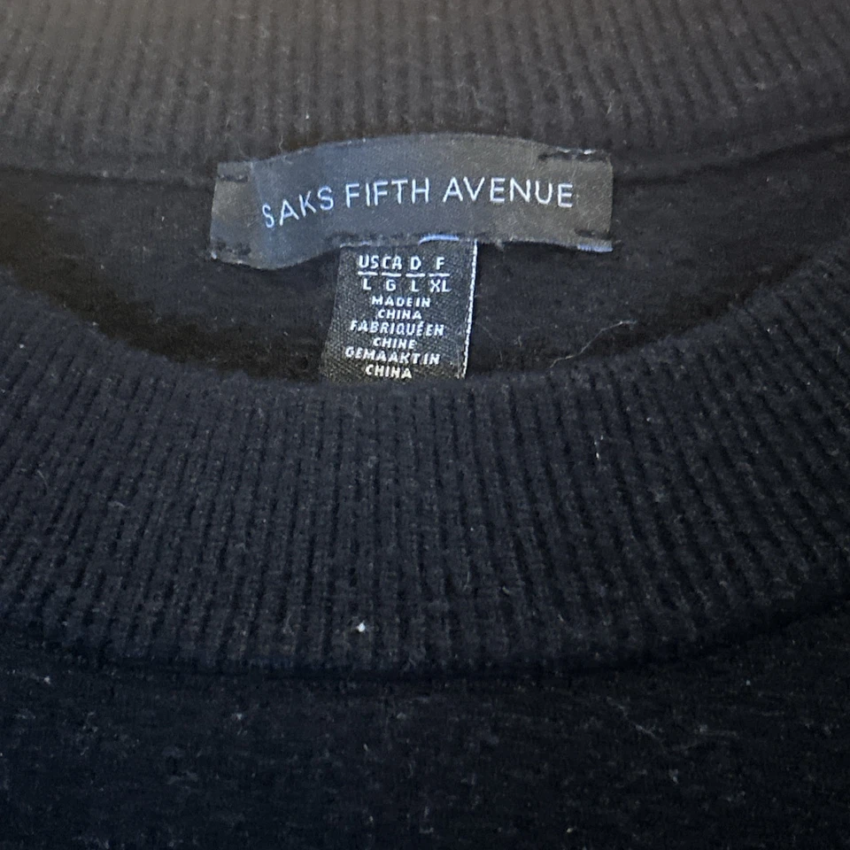 Saks Fifth Avenue Pullover Negro Cuello Redondo Suéter Puños de Piel Pequeño Foto 2 de 3