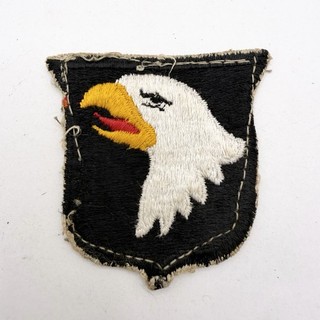 Genuine WW2 United States 101st Airborne Division Cloth Patch Badge