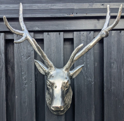    Wanddekoration XXL  Hirsch Hirschkopf  Aluguss silber Antiklook  Vintage  