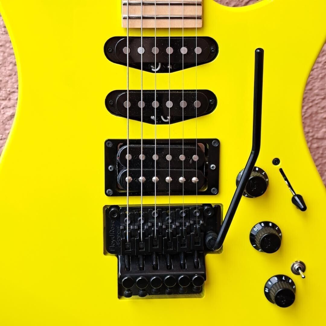 Fender HM Strat Japan LTD Stratocaster LIMITED EDITION HSS Fender HM Strat Japan LTD Stratocaster LIMITED EDITION HSS