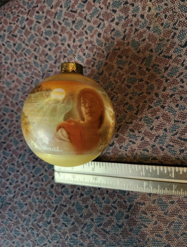 VINTAGE HALLMARK GLASS BALL ORNAMENT--1979 BLACK ANGELS--NO BOX #2