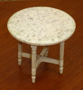 artisan dollhouse miniatures