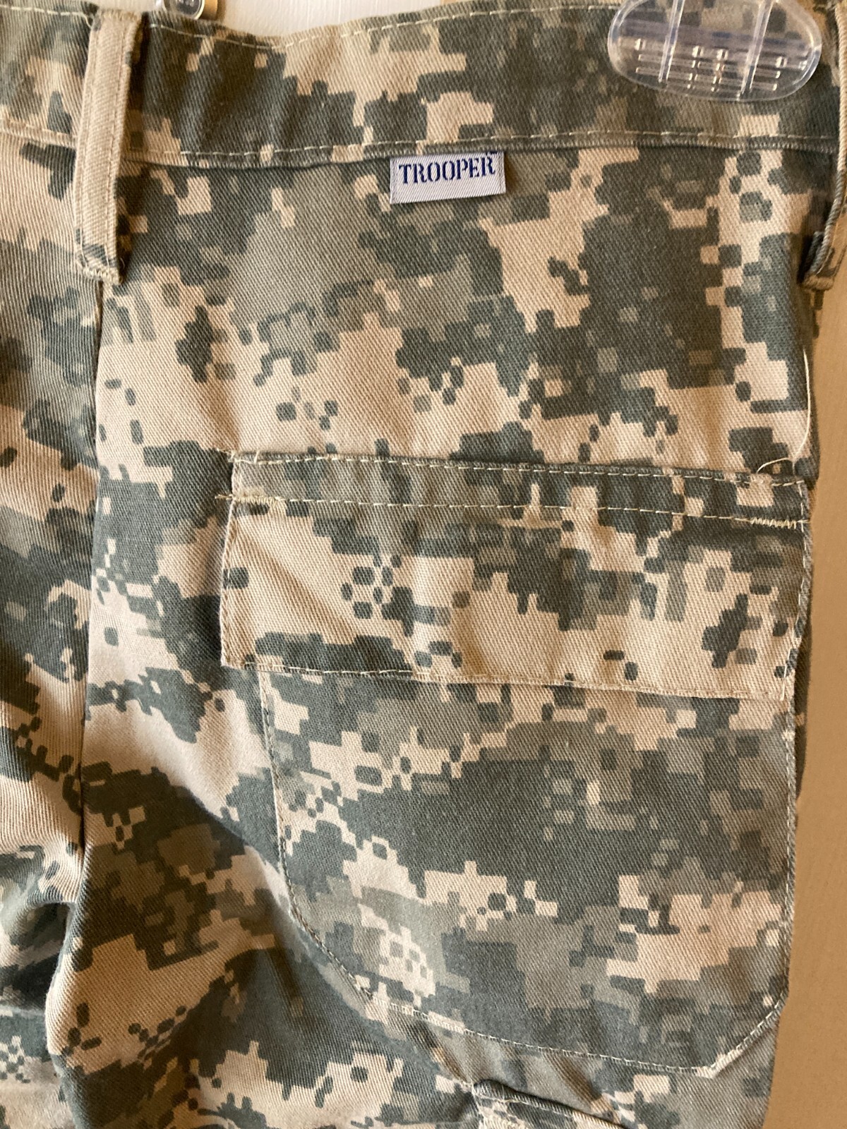 Picture 3 of 4