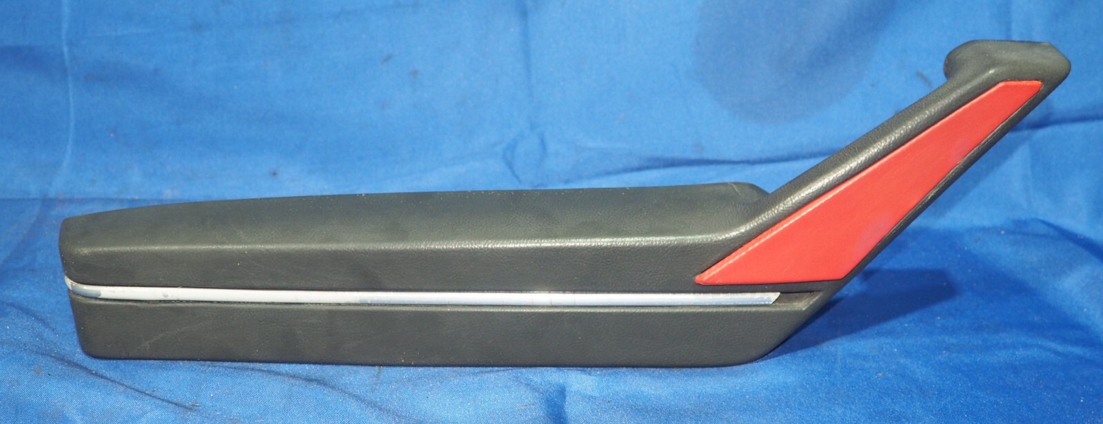 ALFA ROMEO Right Door Pull Handle Arm Rest for Spider or GTV 105 