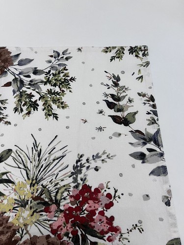 Lauren Ralph Lauren Fabric Dinner Napkins Set Of 2 White Floral Pinecones Unique - Picture 8 of 21