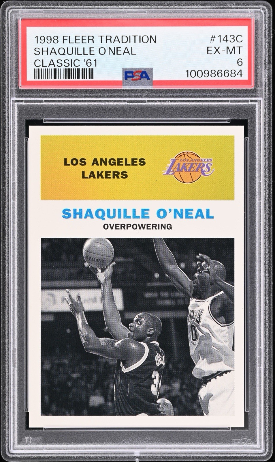 1998-99 Fleer Tradition Shaquille O'Neal #143 Vintage '61 Lakers Rare /61 PSA 6 view 3