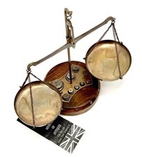 Bilancia bilancia da farmacia con 8 pesi regalo in ottone antico