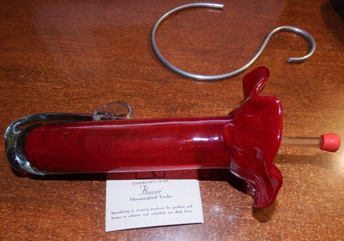 Mangiatoia per colibrì vintage in vetro artistico soffiato a mano rossa con inserto da appendere NUOVO! - Foto 3 di 4