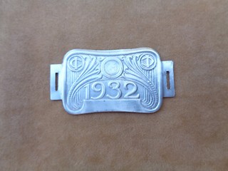 ANNÉE 1932 PLAQUE FISCALE DE VÉLO EN ALUMINIUM