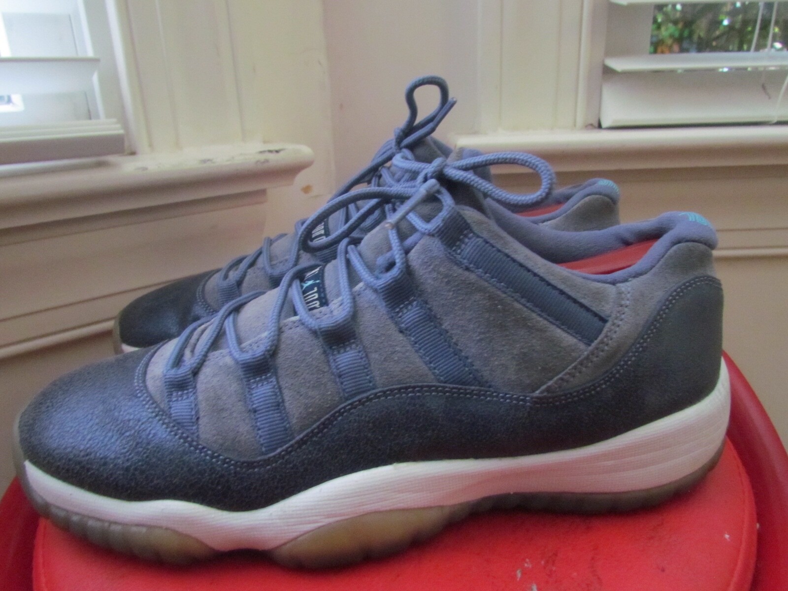Nike Air Jordan 11 Retro Low Blue Moon Men's Basketball Shoes Size 8