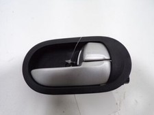 Porte avant et accessoires Mitsubishi COLT