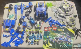LEGO Alien Conquest 7066 7067 7052 7051 853301 Earth Defense HQ UFO Parts Lot
