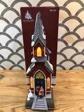 ENCHANTED FOREST  Musical Church Dual Power Lighted 2020 /With Original Box!!