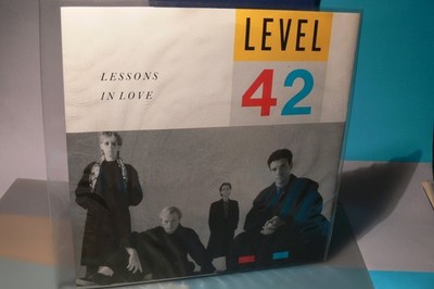 level 42 lessons in love 7'' vinyl single record