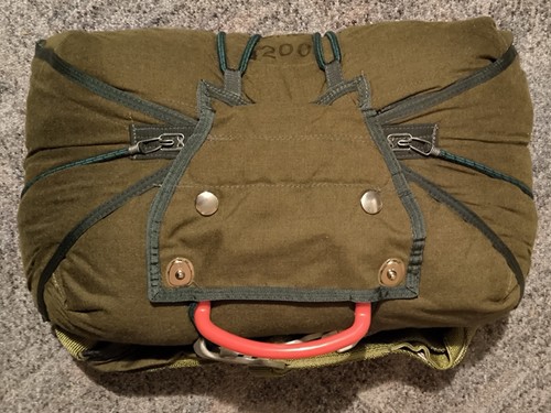 Reservefallschirm BE-8 komplett NOTSCHIRM DDR NVA mit ORIG-Begleitheft u. Tasche - Bild 11 von 13