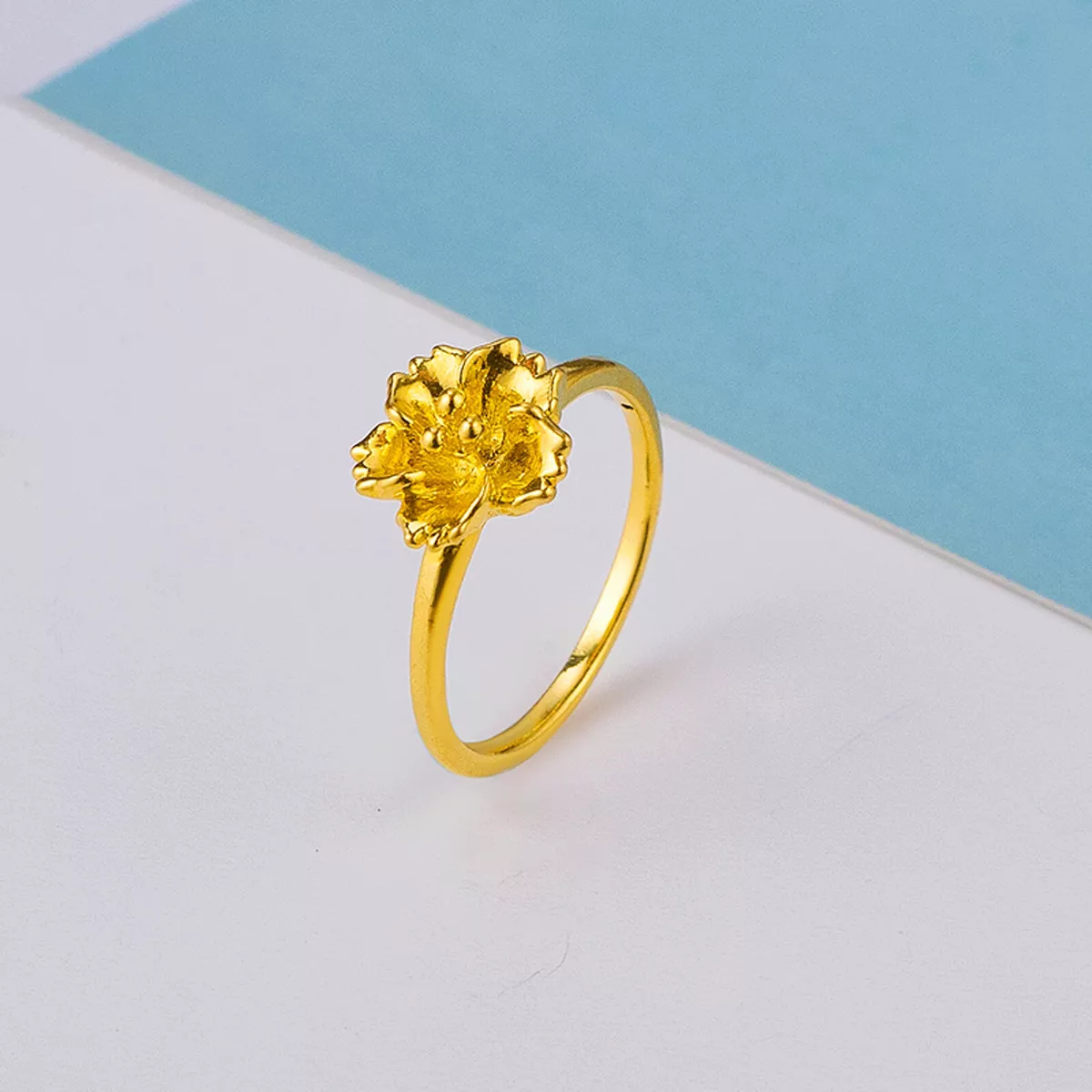 Fashion Design Flower Shape Gold Diamond Engagement Wedding Ring - China  Female Jewelry and Diamond Ring price | Made-in-China.com