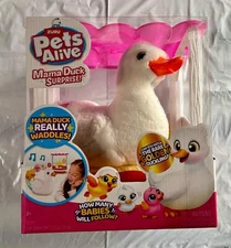 Pets Alive Mama Duck & Baby Surprise Interactive Hatching Toy 06419