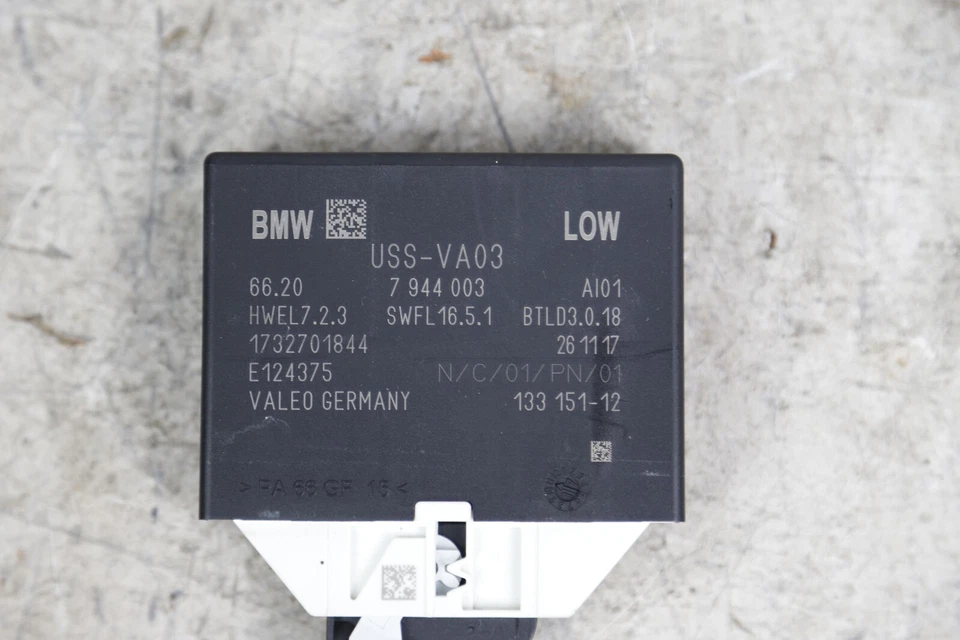 BMW 530i 540i G30 2018-2020 módulo de control asistente de distancia de estacionamiento OEM Foto 2 de 4