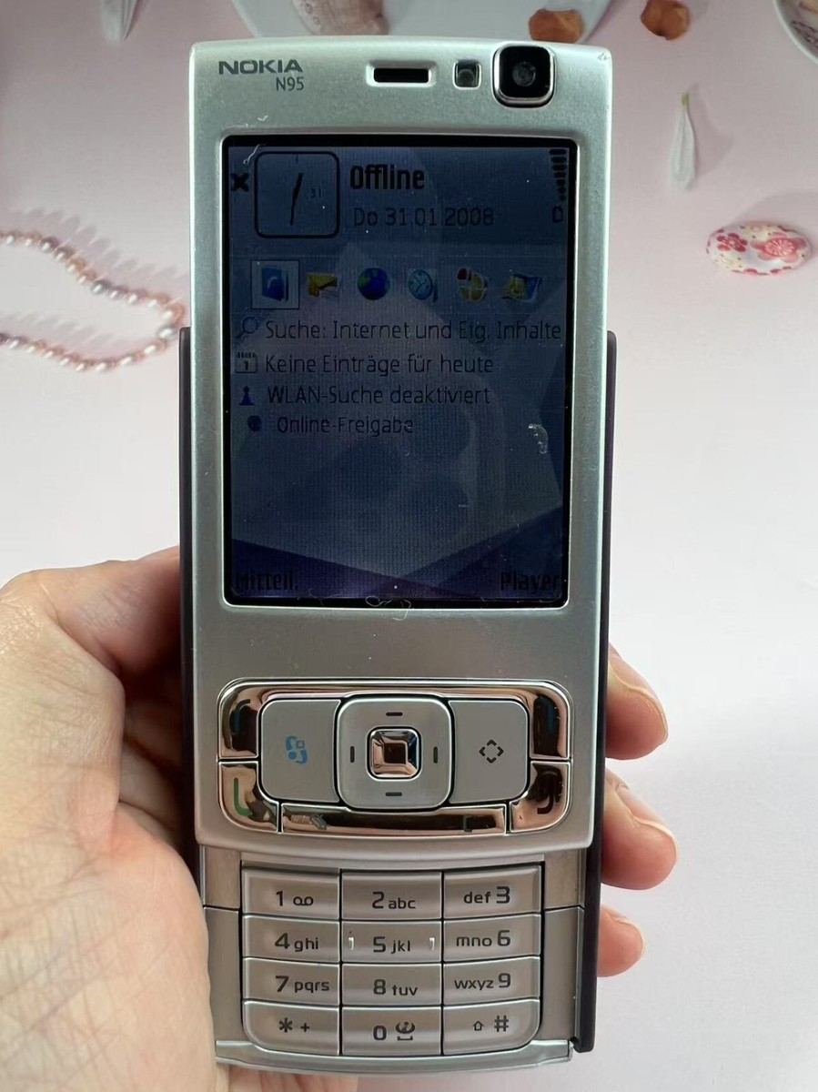 Nokia N95 - 160 MB - purple (Unlocked) 3G GSM Wifi 5MP Slider