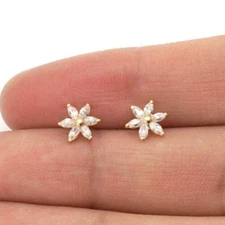 Marquise-Cut Flower Screwback Stud Kid Earrings 14k Yellow Gold