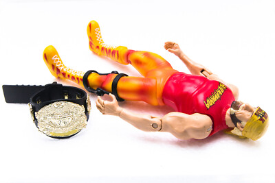 2002 Jakks WWE Hulk Still Rules 3-Pk. 2002 HOLLYWOOD HULK HOGAN
