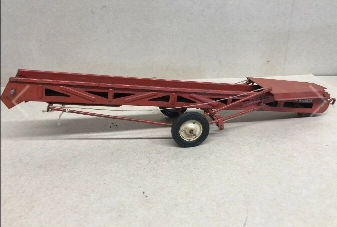 Vintage McCormick Farm Toy Tru Scale Eska Carter Elevator Conveyor rare - Image 4 of 4