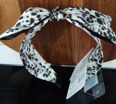The Basik Edition by Scünci Cheetah/Leopard Print Satin Wide Headband w/ Bow,NEW